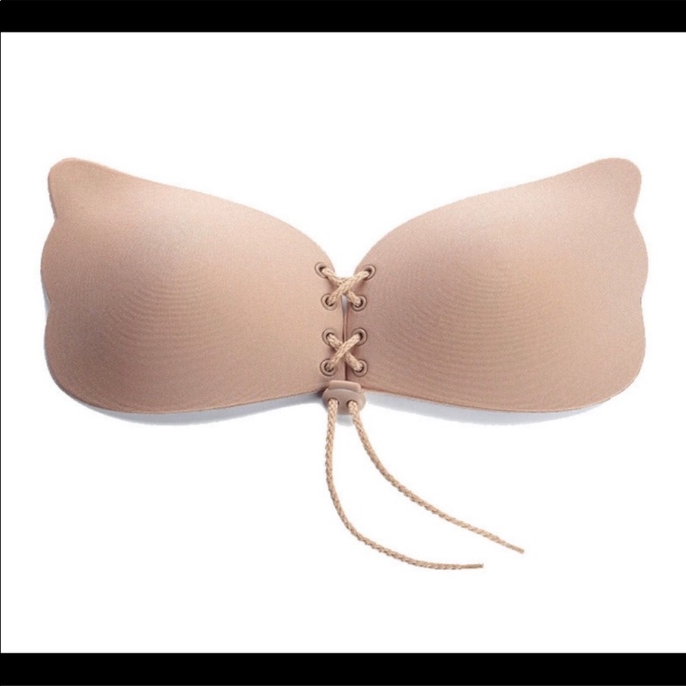 Nude and Black Cleavage Enhanced Bra - Picture 5 of 6